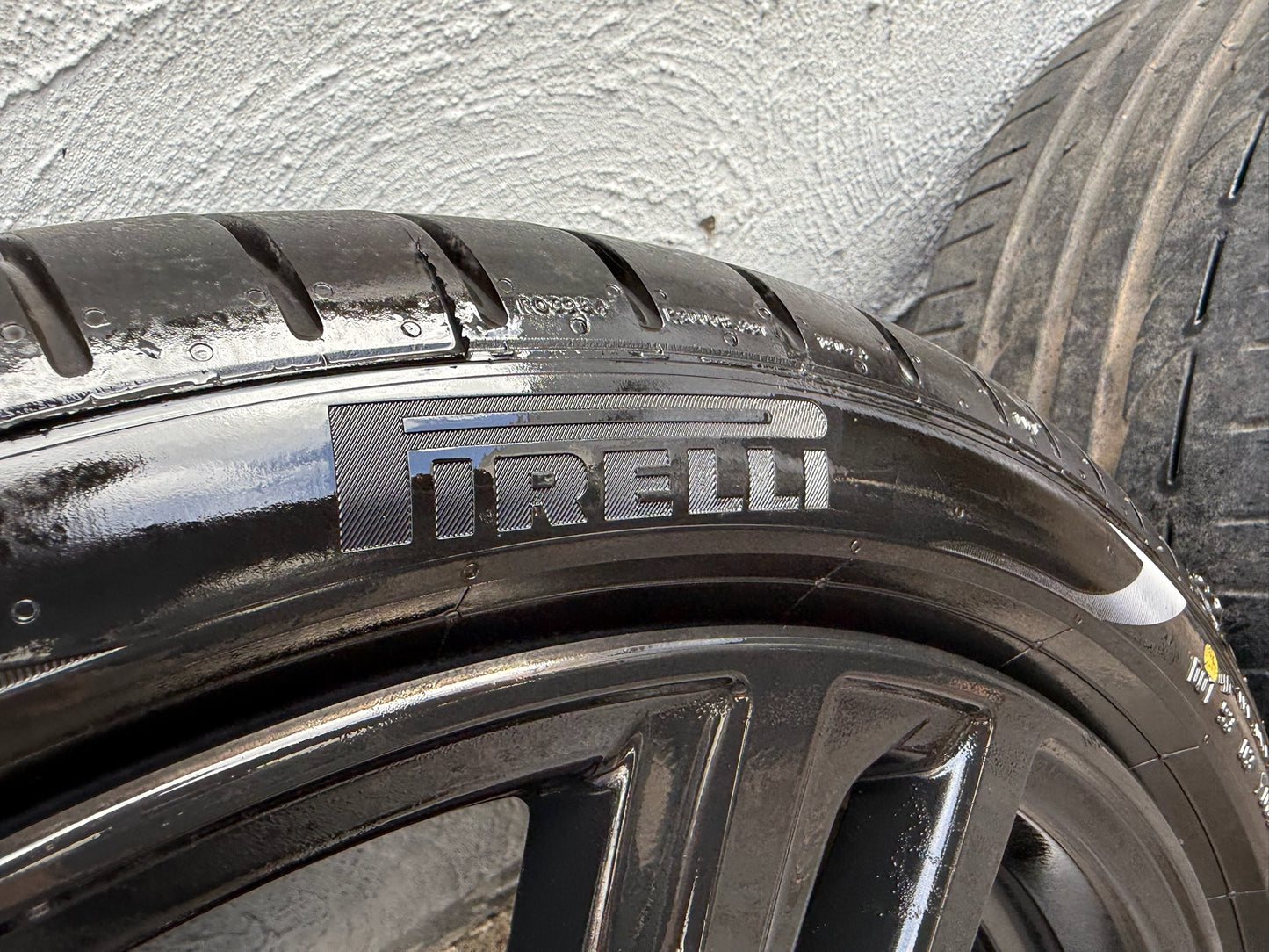 BMW 3 Series 19” Staggered Alloy Wheels with Tyres