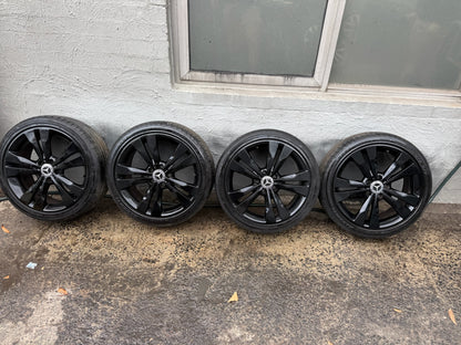 Mercedes A Class 18” Alloy Wheels with Good Tyres