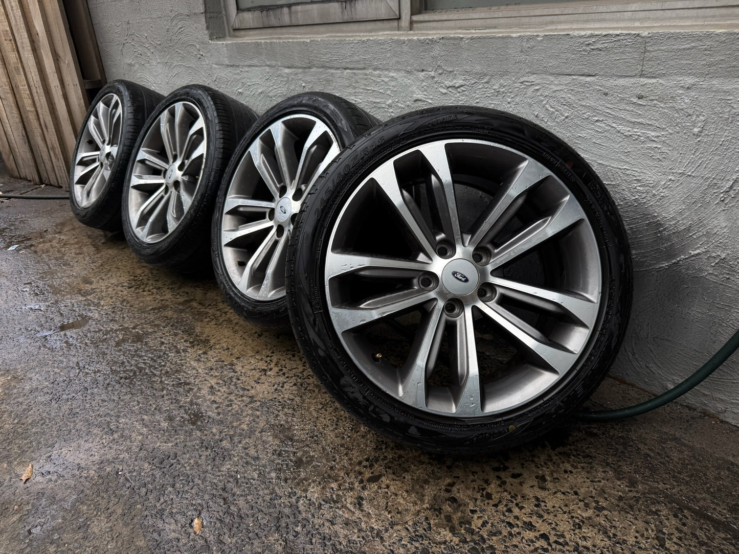Ford Falcon FGX XR6 18” Alloy Wheels with Good Tyres