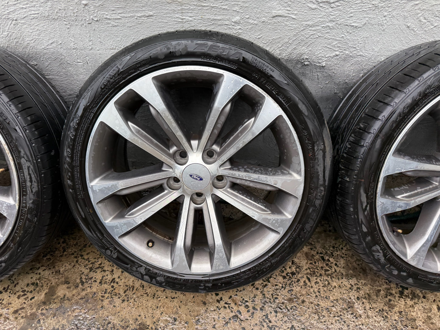 Ford Falcon FGX XR6 18” Alloy Wheels with Good Tyres