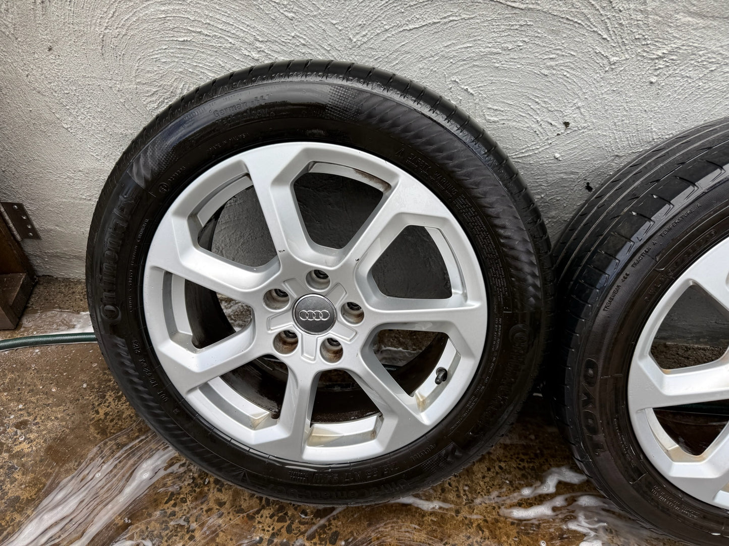 Audi Q2 17” Alloy Wheels with Good Tyres