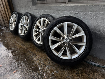 Volkswagen Golf 17” Alloy Wheels with Good Tyres