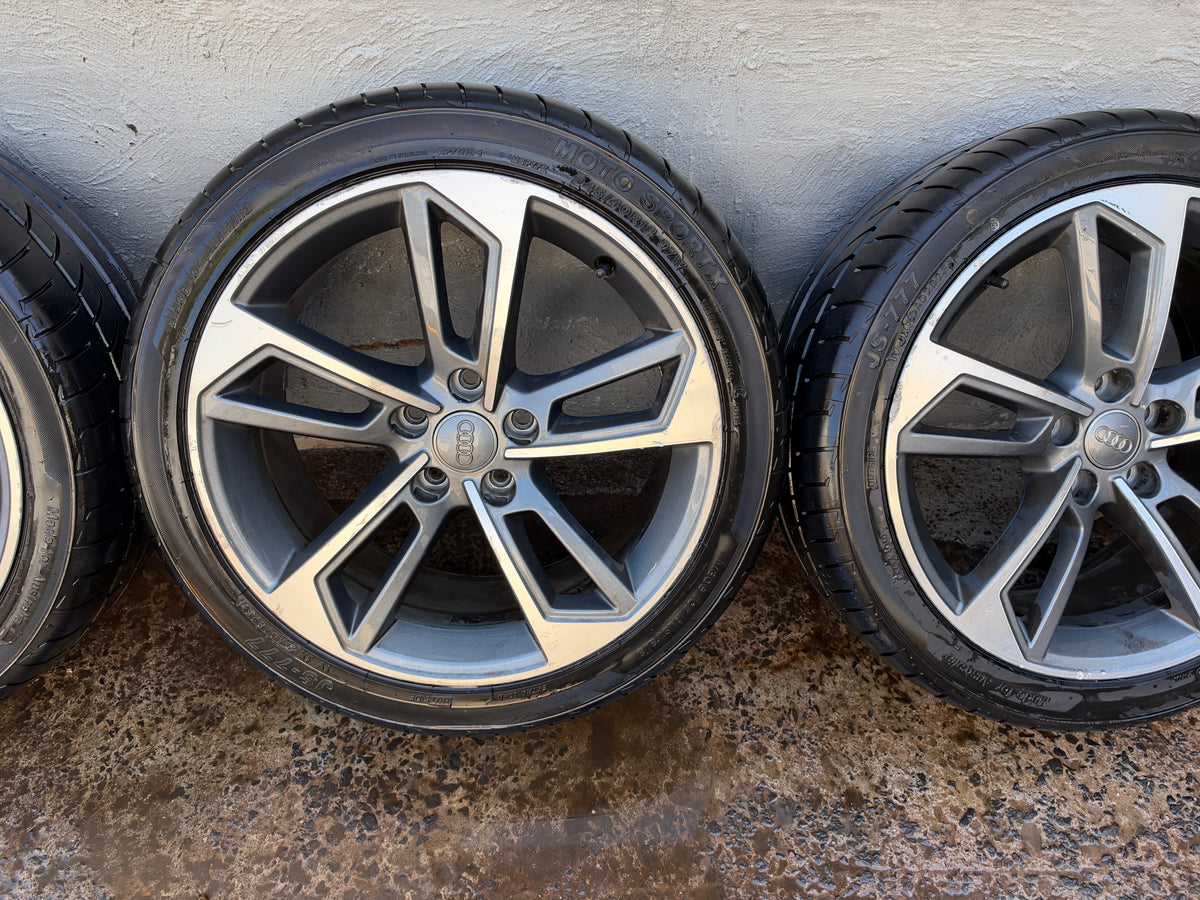 Audi A4 S4 18” Alloy Wheels with Excellent Tyres
