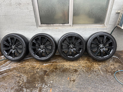Land Rover Range Rover Evoque 20” Alloy Wheels with Excellent Tyres