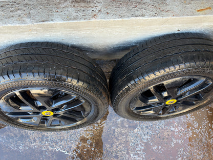 Renault Trafic 17” Alloy Wheels with Excellent Tyres
