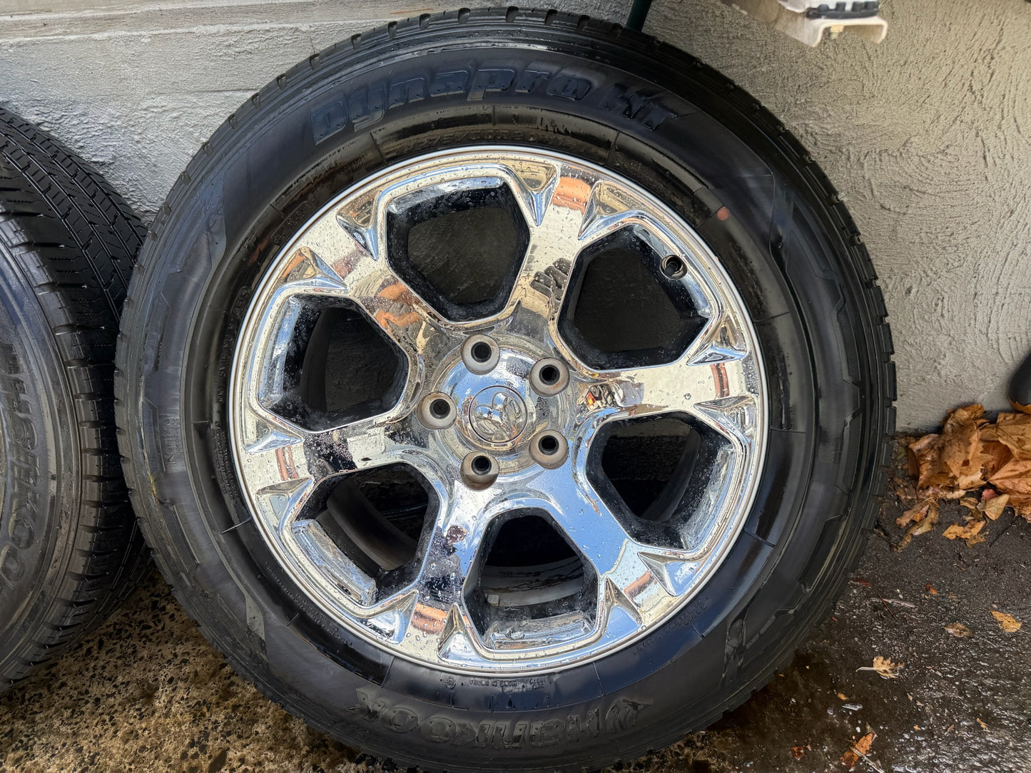 Dodge Ram 1500 20” Alloy Wheels with Good Tyres