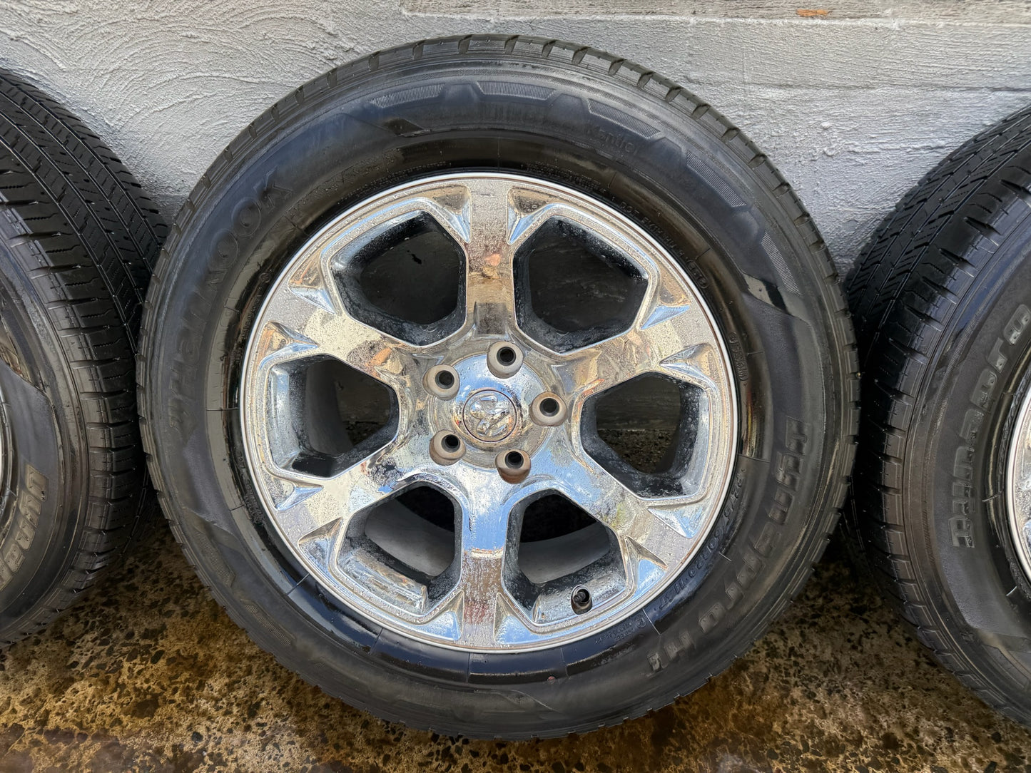Dodge Ram 1500 20” Alloy Wheels with Good Tyres