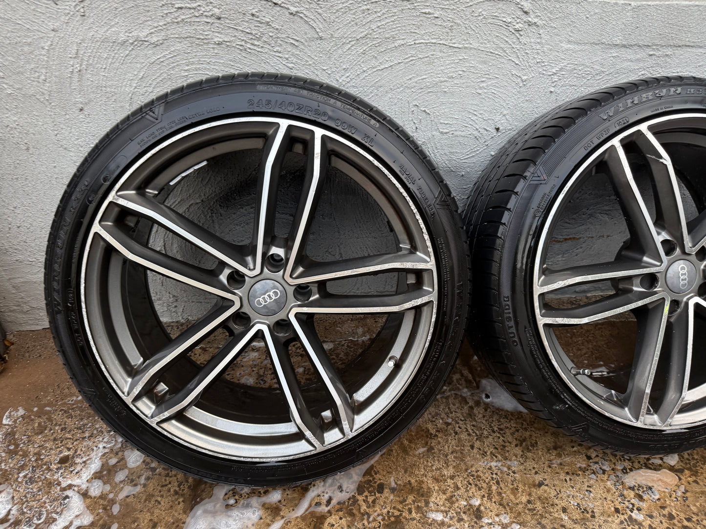 Audi A5/A6/Q5 20” Alloy Wheels with Good Tyres