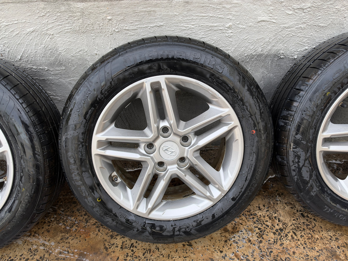 Hyundai Kona 16” Alloy Wheels with Like New Tyres