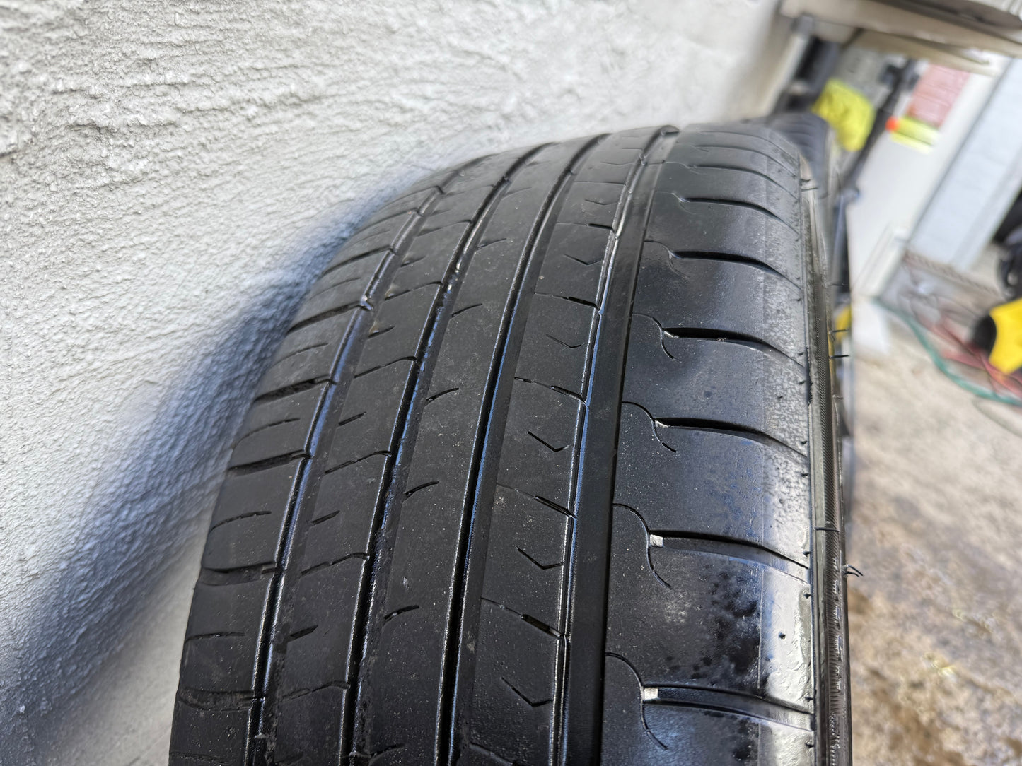 Inforged Black 18” Alloy Wheels with Good Tyres