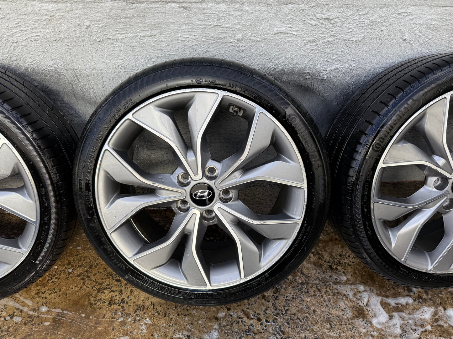 Hyundai Elantra/i30 18” Alloy Wheels with Very Good Tyres