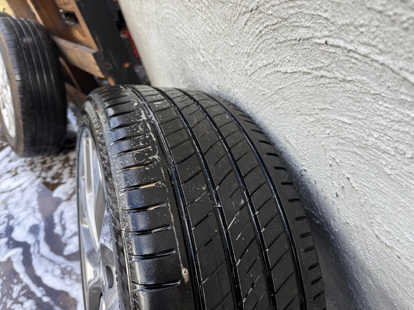 Hyundai Elantra/i30 18” Alloy Wheels with Very Good Tyres
