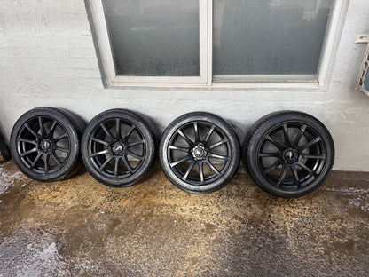 Speedy Black 18” Alloy Wheels with Tyres