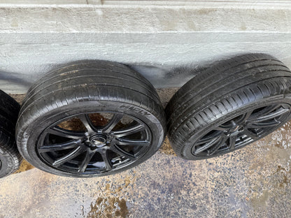 Speedy Black 18” Alloy Wheels with Tyres