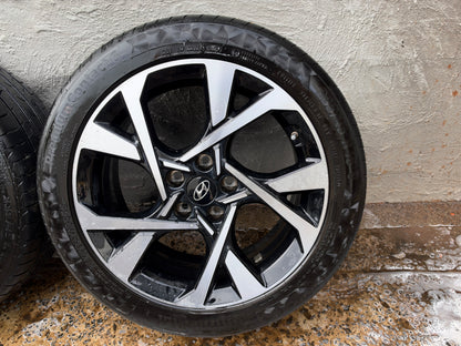 Hyundai Kona 18” Alloy Wheels with Excellent Tyres