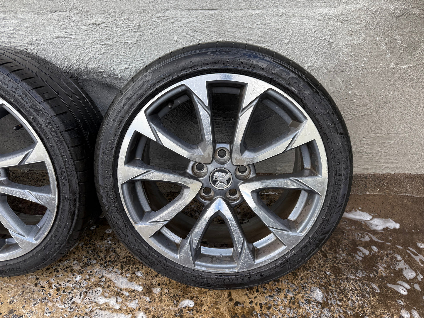 Holden Commodore SS 19” Alloy Wheels with Good Tyres