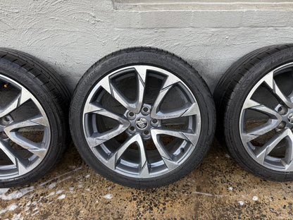 Holden Commodore SS 19” Alloy Wheels with Good Tyres
