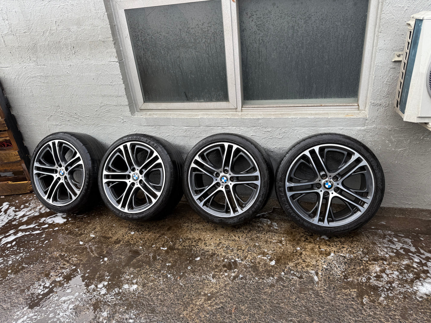BMW X3/X4 20” Staggered Alloy Wheels with Very Good Tyres