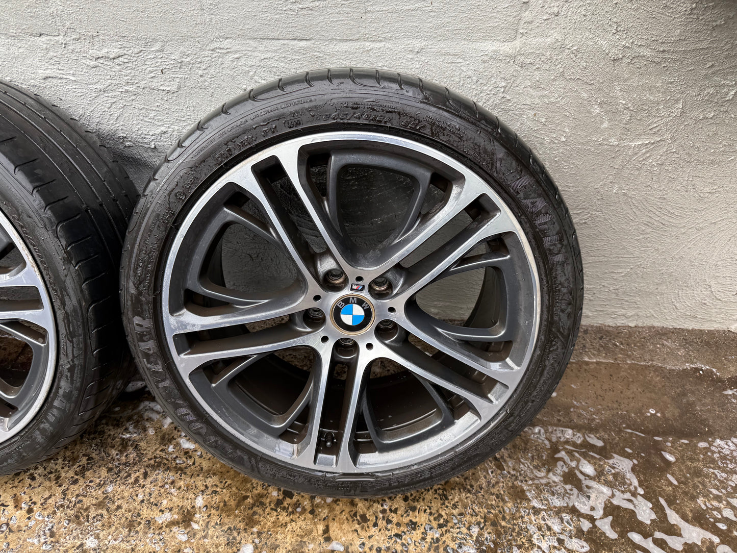BMW X3/X4 20” Staggered Alloy Wheels with Very Good Tyres