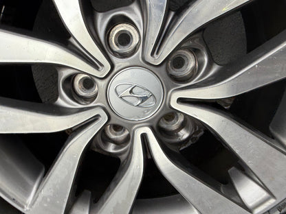 Hyundai i30 16” Alloy Wheels with Very Good Tyres