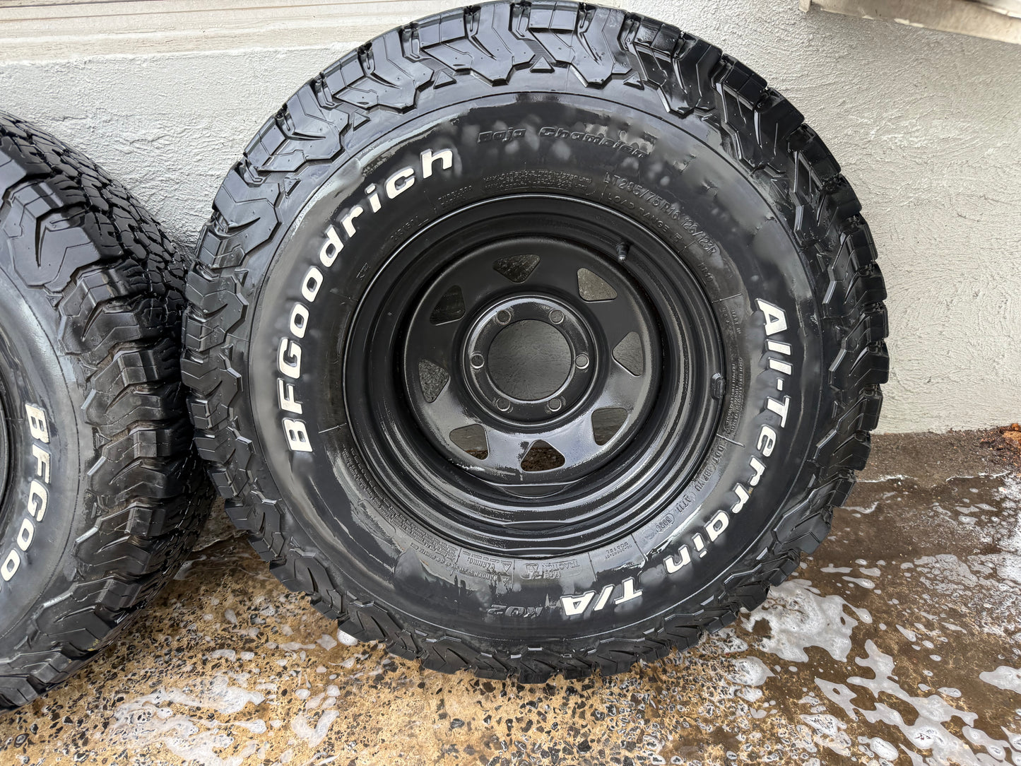 BF Goodrich KO2 A/T on 6 Stud Rims