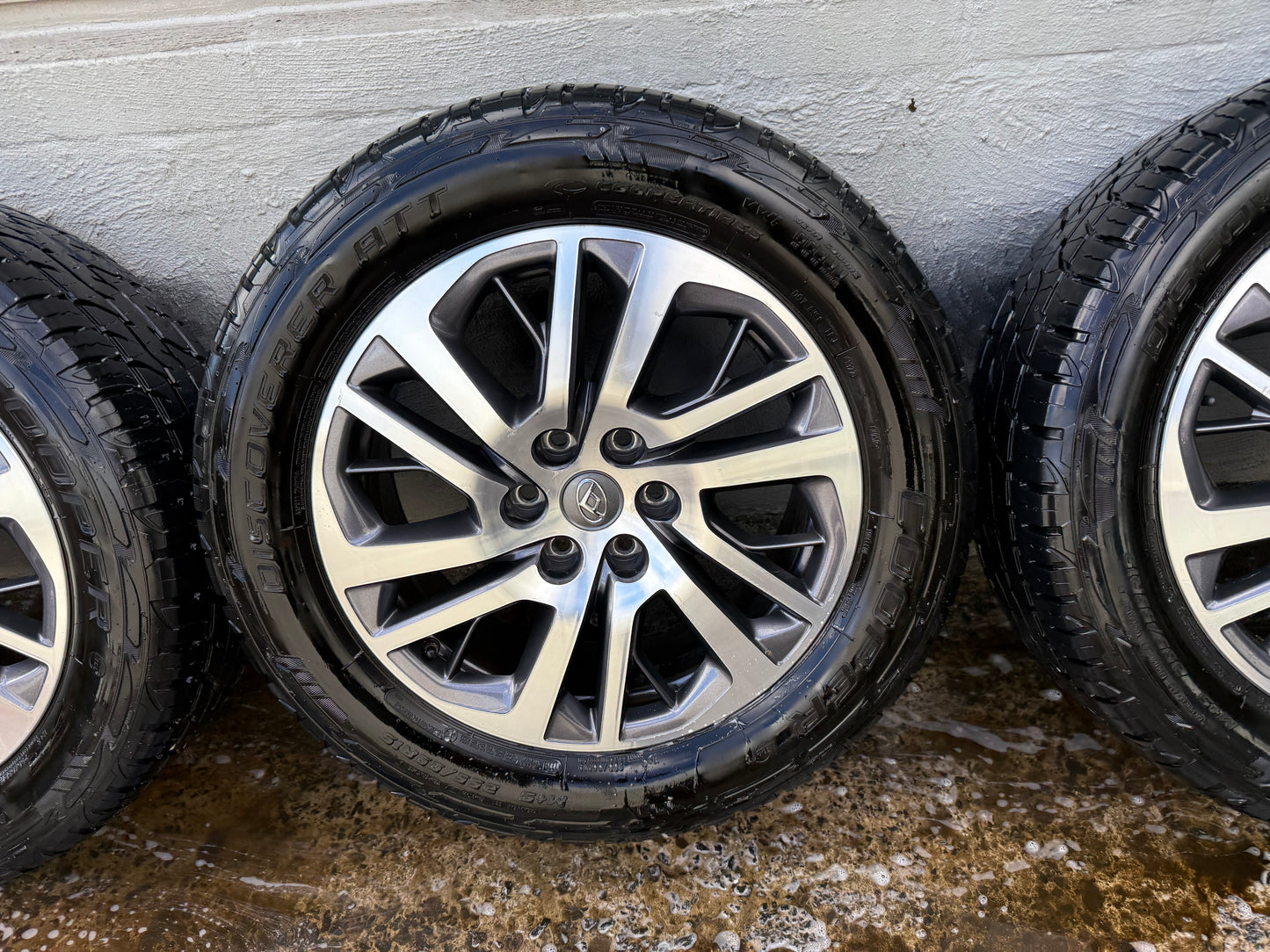 LDV T60 19” Alloy Wheels with Excellent Cooper A/T Tyres