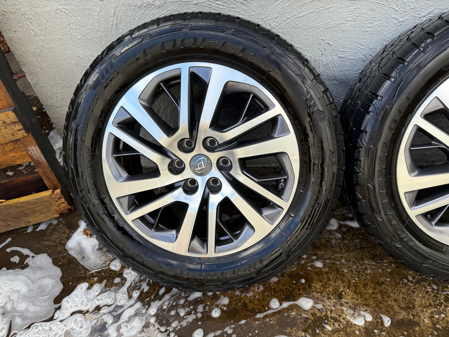 LDV T60 19” Alloy Wheels with Excellent Cooper A/T Tyres