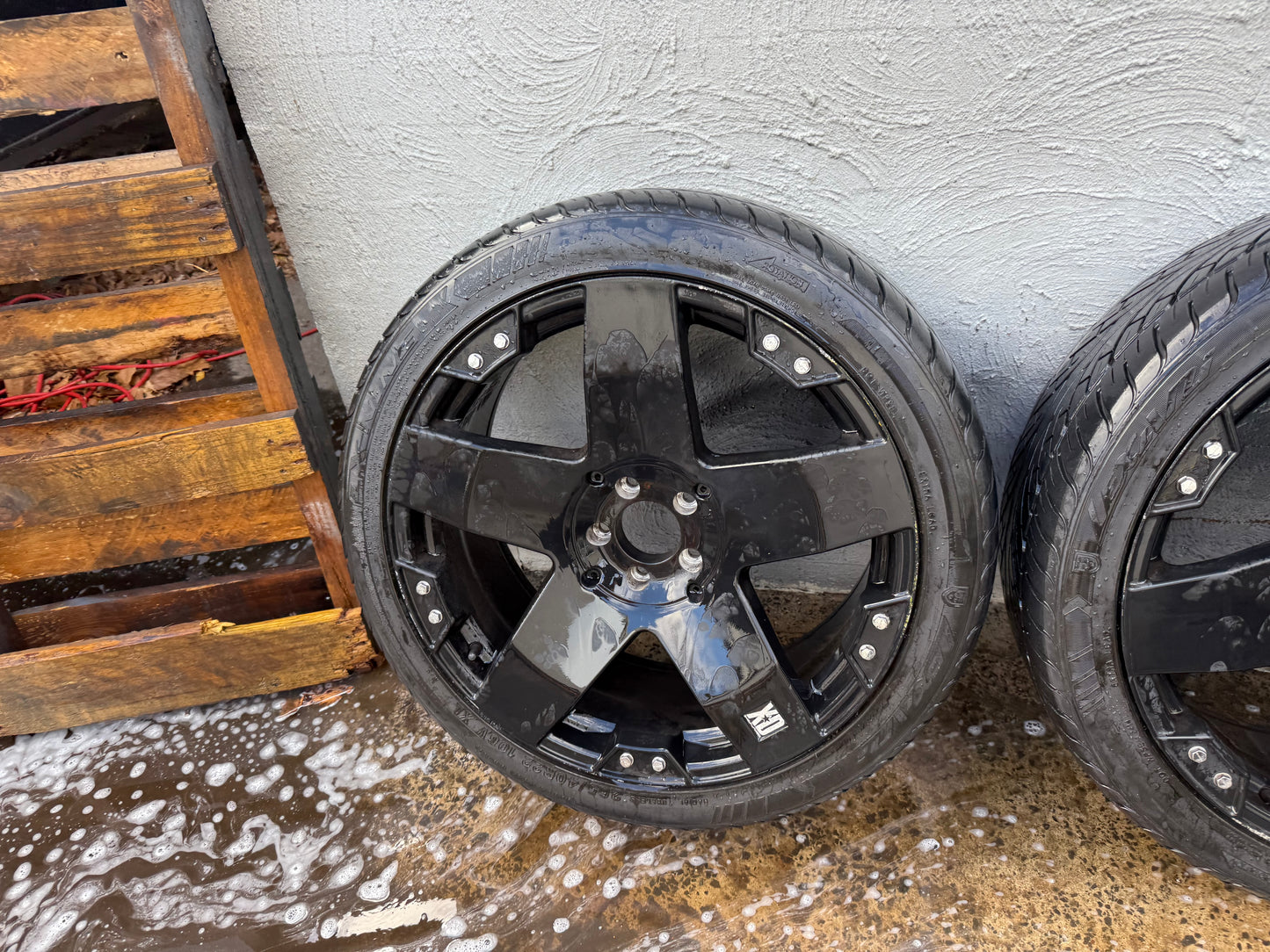 KMC XD 22” Alloy Wheels with Good Tyres