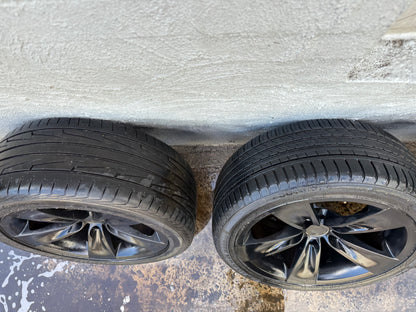 BMW/Holden Commodore 5 Spoke Black 18” Alloy Wheels with Good Tyres