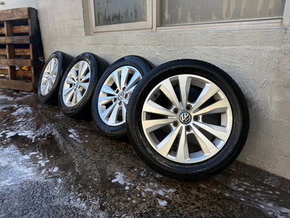 Volkswagen Golf 16” Alloy Wheels with Good Tyres