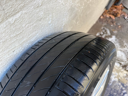 Volkswagen Golf 16” Alloy Wheels with Good Tyres