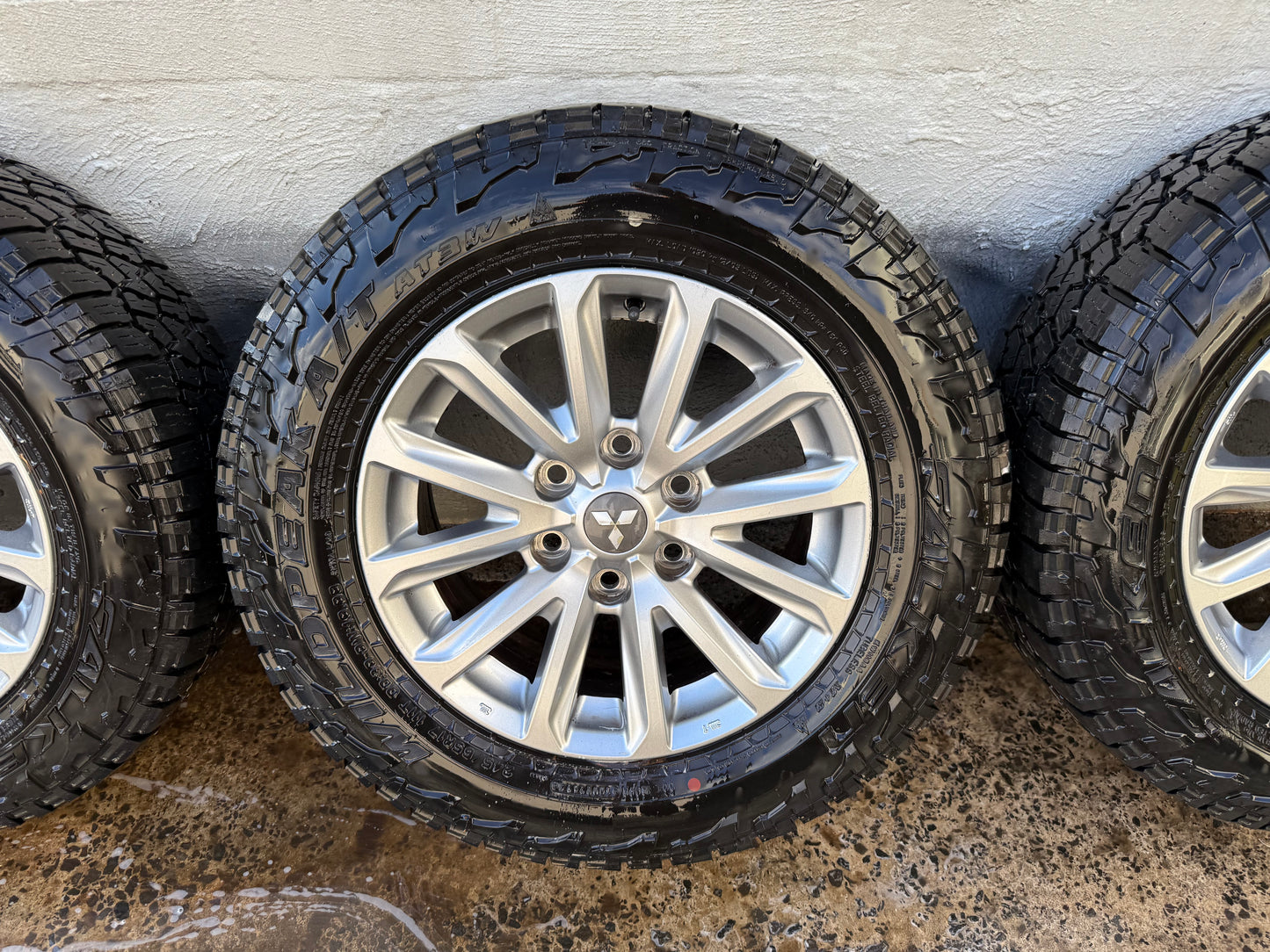 Mitsubishi Triton 17” Alloy Wheels with Good Tyres
