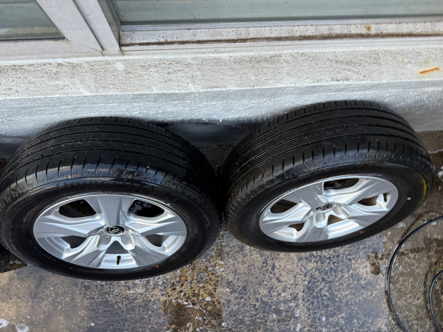 Toyota RAV4 17” Alloy Wheels with Very Good Tyres