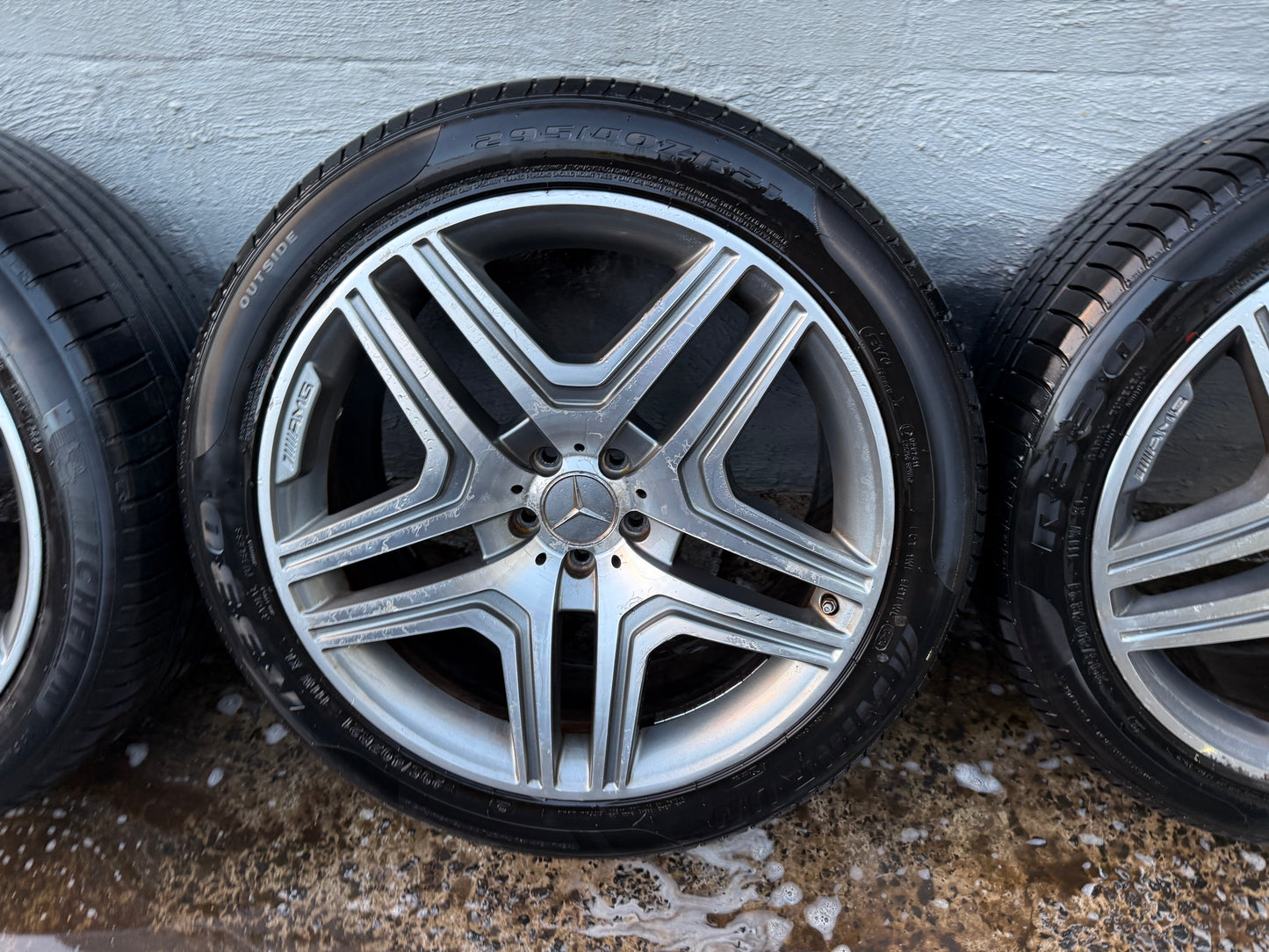 Mercedes Benz AMG ML350/ML450 21” Alloy Wheels with Good Tyres