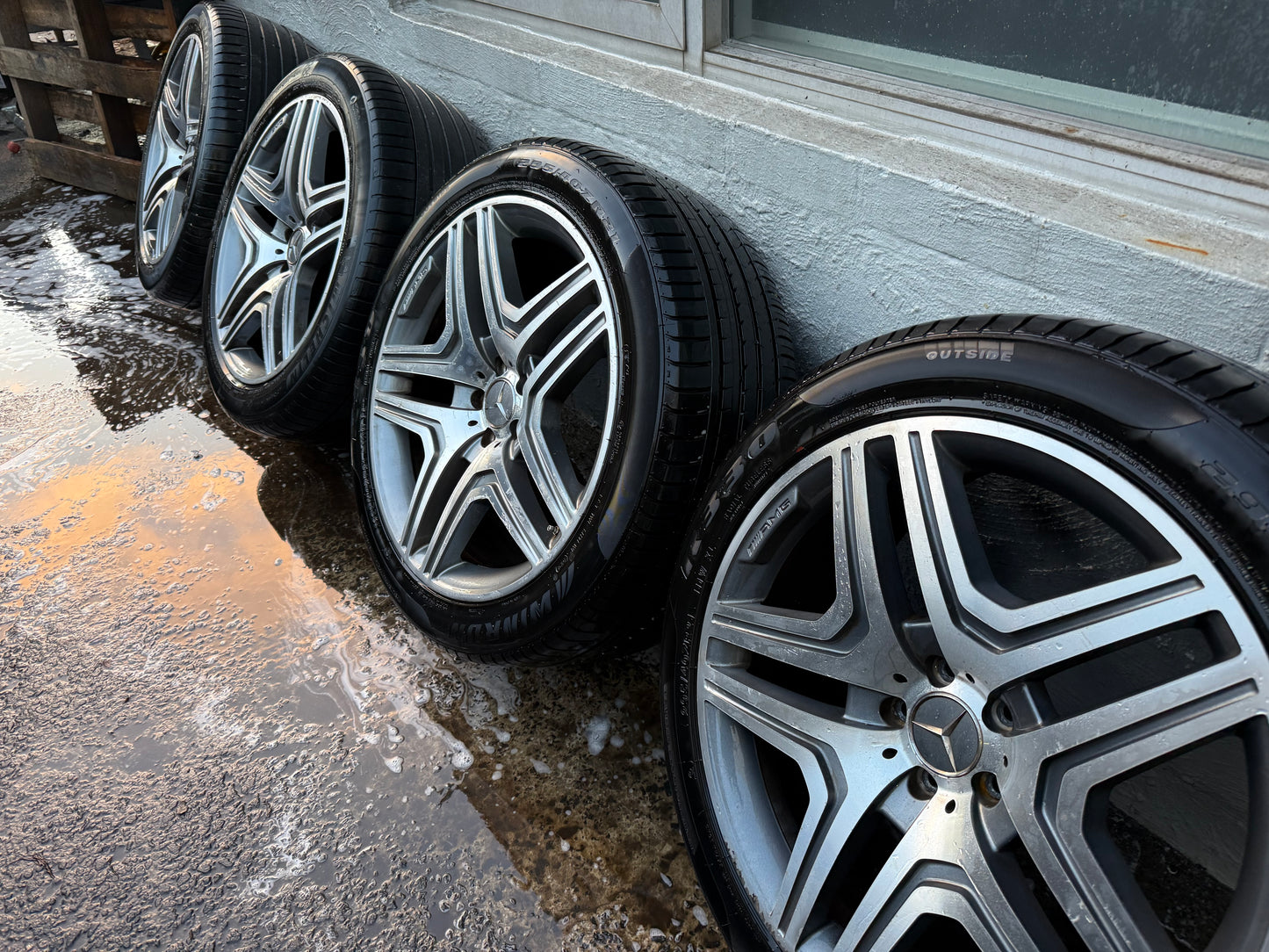 Mercedes Benz AMG ML350/ML450 21” Alloy Wheels with Good Tyres