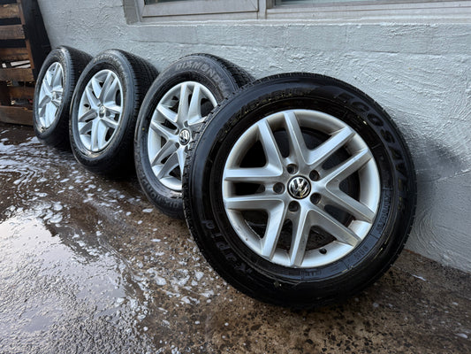 Volkswagen Tiguan 16” Alloy Wheels with Good Tyres