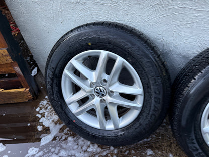 Volkswagen Tiguan 16” Alloy Wheels with Good Tyres