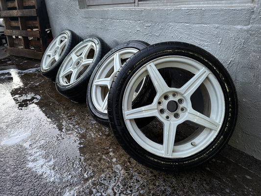 Multi Fit 5 Spoke 4 Stud White 17" Alloy Wheels with Very Good Tyres