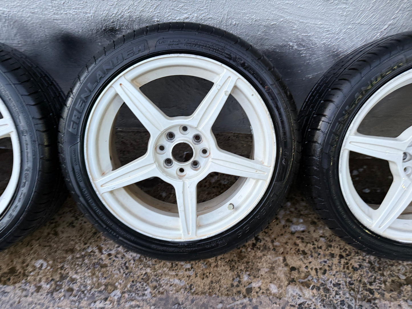 Multi Fit 5 Spoke 4 Stud White 17" Alloy Wheels with Very Good Tyres