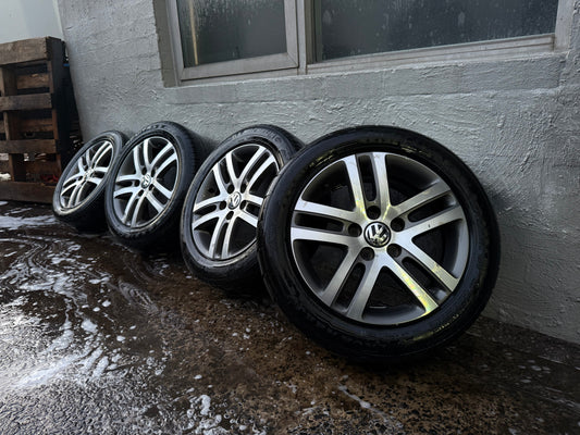 Volkswagen Tiguan 16” Alloy Wheels with Good Tyres