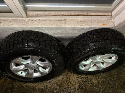 Toyota Prado/Hilux 17” Alloy Wheels with Very Good Tyres