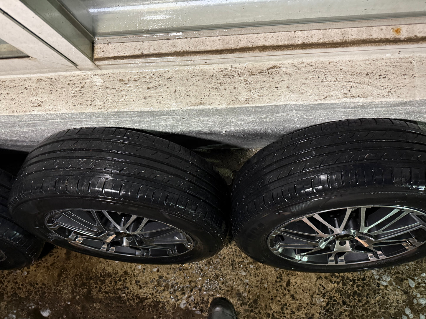 CSA Multi Fit 17” Alloy Wheels with Good Tyres