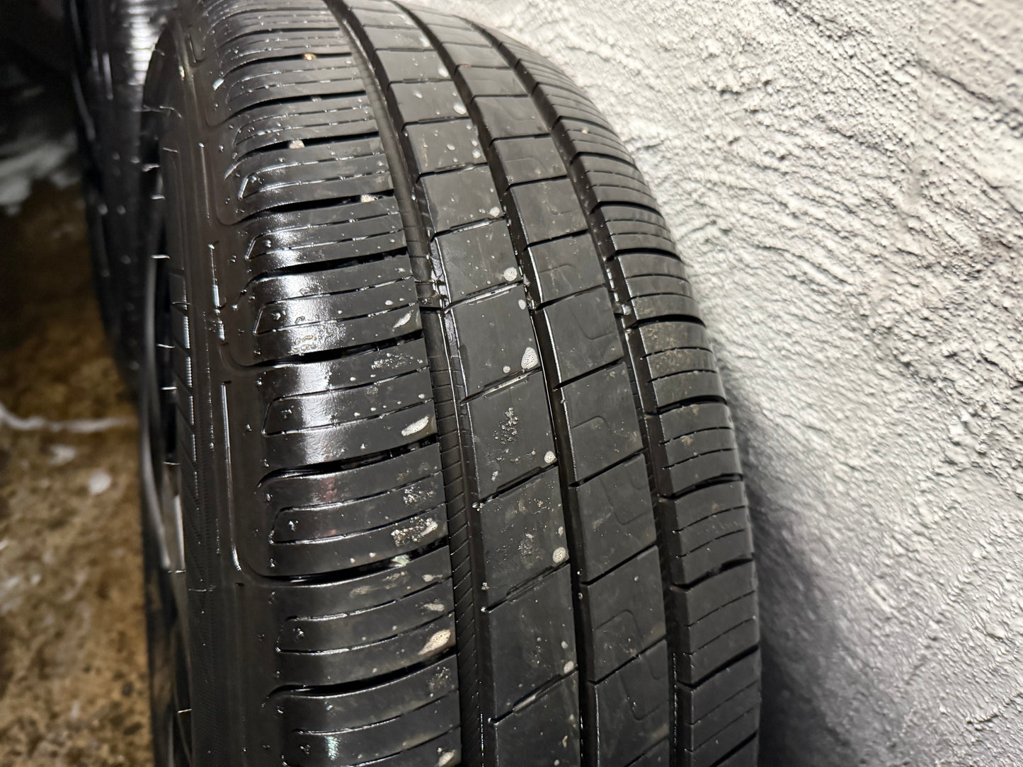 Citroen C4 18” Alloy Wheels with Excellent Tyres