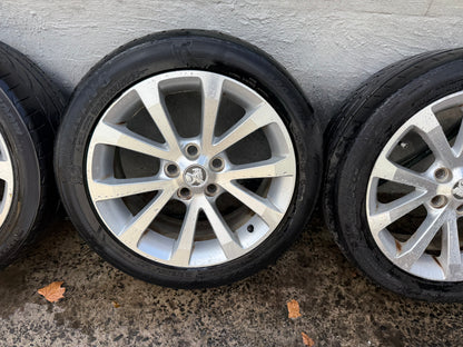 Holden Commodore VE/VF 18” Alloy Wheels with Tyres