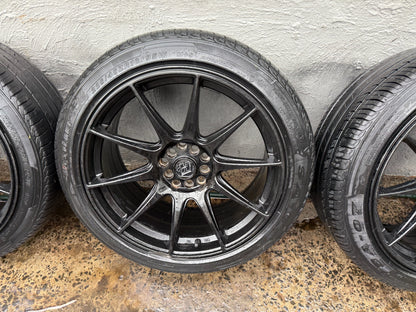 Hussla Multi-fit 18” Alloy Wheels with Tyres