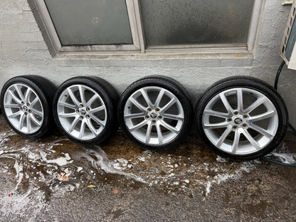 Holden Commodore 19” Alloy Wheels with Tyres