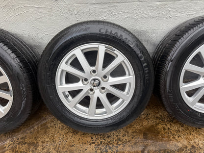 Holden Commodore VE/VF 16” Alloy Wheels with Excellent Tyres
