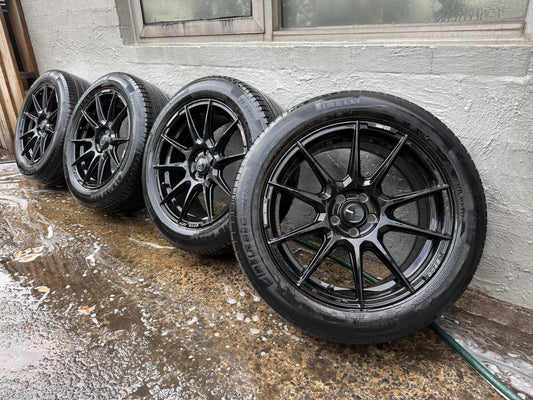 Enkie SC46 17” Alloy Wheels with Good Tyres