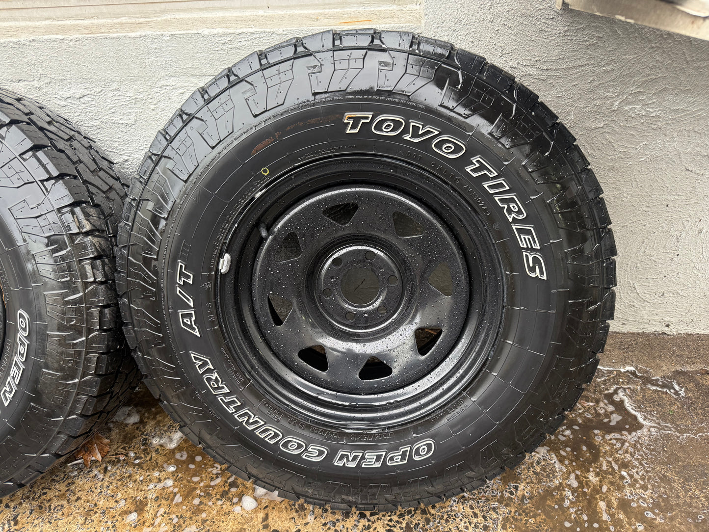 Nissan Navara 32” Steel Rims with Toyo Open Country Tyres