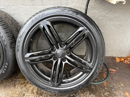 Audi Q7 21” Alloy Wheels with Good Tyres